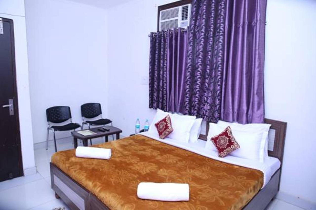 Hotel Airport Land New Delhi Eksteriør billede