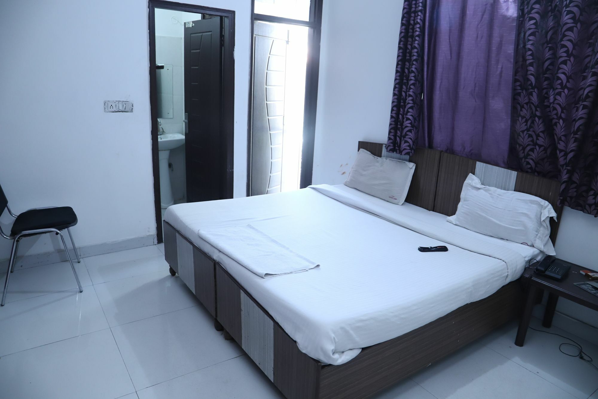 Hotel Airport Land New Delhi Eksteriør billede